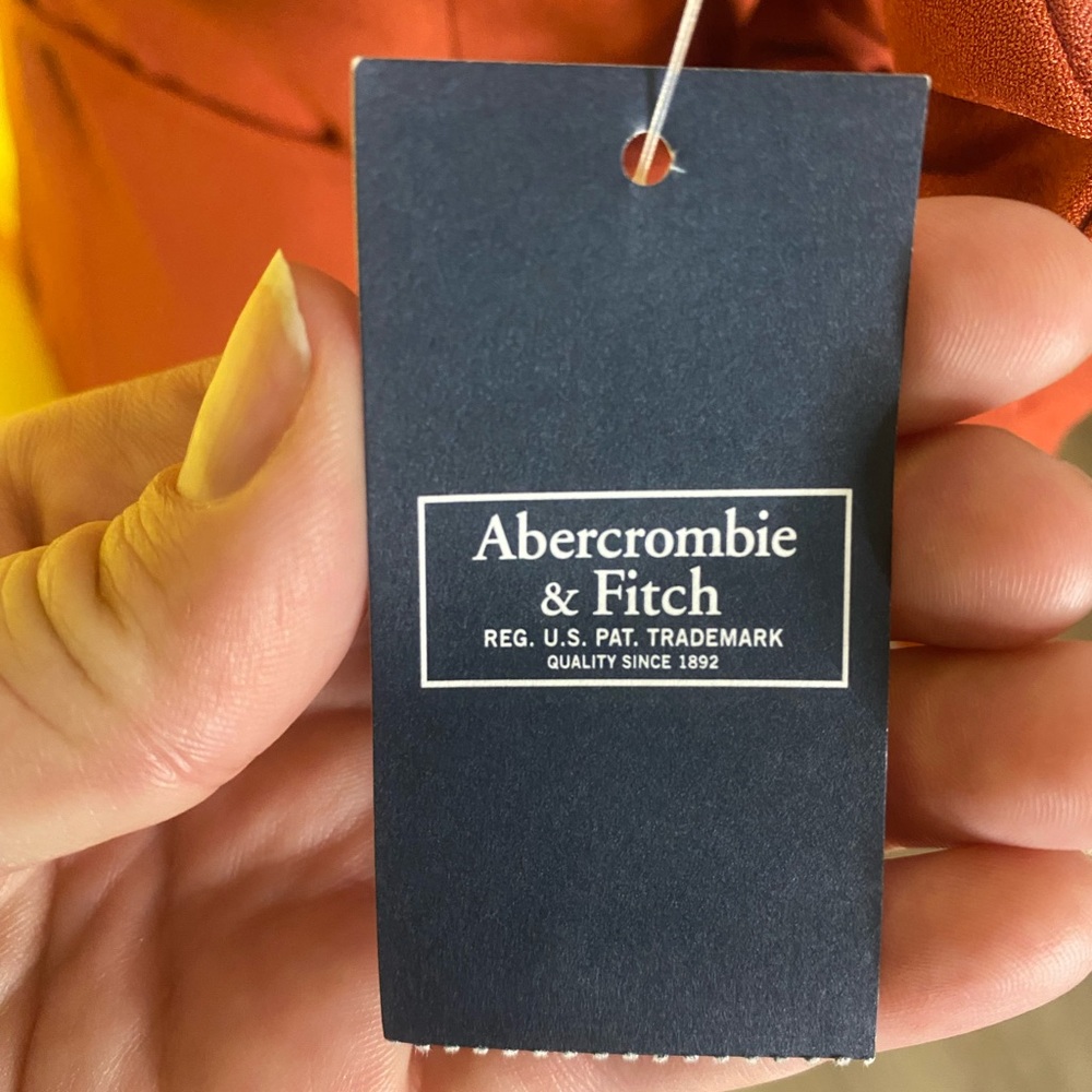 A and F orange mini- adorable!